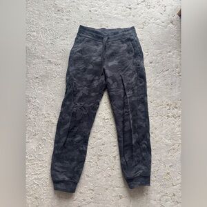 Lululemon scuba joggers